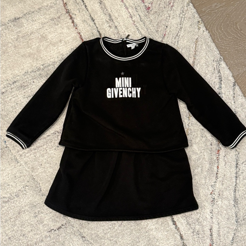 Givenchy Black and White Girls Kids Sweater Dress 3T